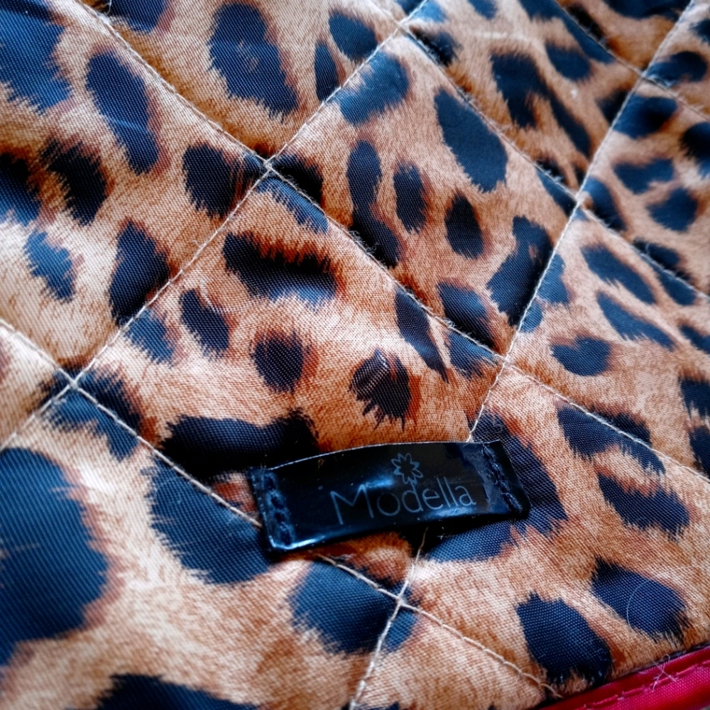 A fabulous Modella roll up cosmetics bag